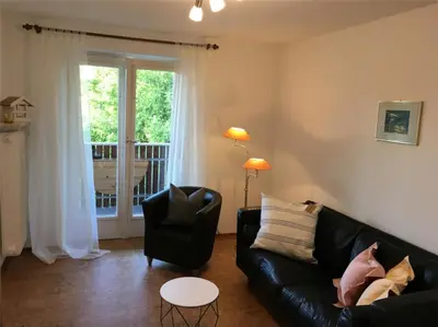 Ein Sitzbereich in der Unterkunft Ferienwohnung Bluhm