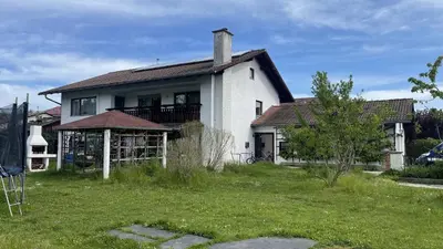 Ein Garten an der Unterkunft Traunwald