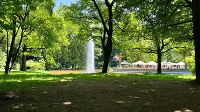 Ein Garten an der Unterkunft Primero Top-Suite I 22 Stock I Messe Zentrum Kongress