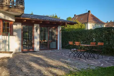 Das Gebäude in dem sich das Hotel befindet