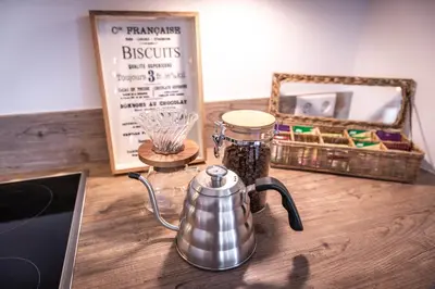 Kaffee-/Teezubehör in der Unterkunft MY STAY- Erholung zwischen See und Bergen, neu erbaute Apartments im modernen Landhausstil mit Bergblick, familienfreundlich