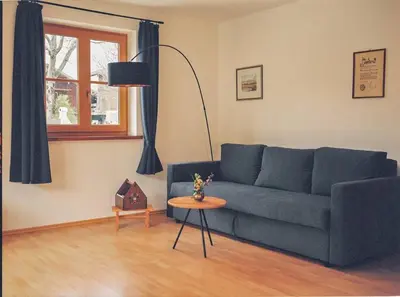 Ein Sitzbereich in der Unterkunft Apartment im Obstgarten