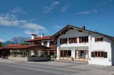 Das Gebäude in dem sich das Bed & Breakfast befindet