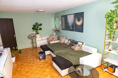 Ein Sitzbereich in der Unterkunft Luxury apartment Munich