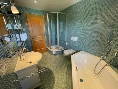 Ein Badezimmer in der Unterkunft Apartment Flösserstrasse by Interhome