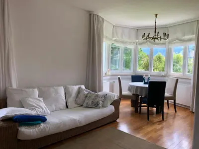 Ein Sitzbereich in der Unterkunft Ferienhaus Chiemsee
