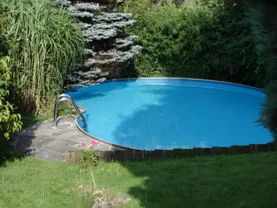 Der Swimmingpool an oder in der Nähe von Gästehaus Ehrlich
