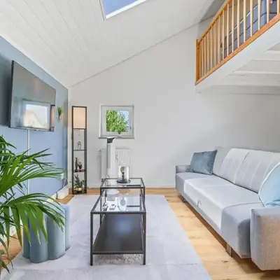 cruwzo I Maisonette - Netflix - Parking - near Audi