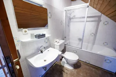 Ein Badezimmer in der Unterkunft Drexl Gasthof Shiro