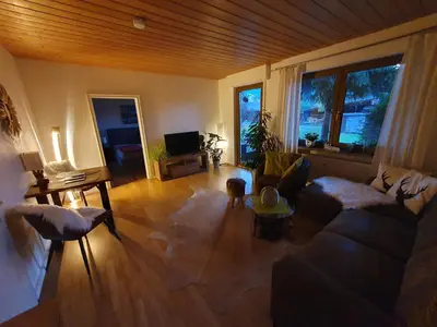 Ein Sitzbereich in der Unterkunft Alpenblick mit super Bergblick und Terrasse