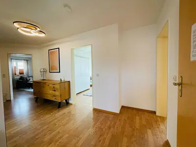 Ein Bett oder Betten in einem Zimmer der Unterkunft Sonnige Ferienwohnung im Unterallgäu