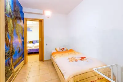 Ein Bett oder Betten in einem Zimmer der Unterkunft Zum Engelreich ruhig, ländlich, stadtnah