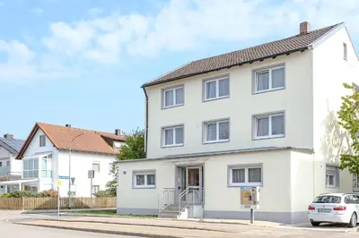 Das Gebäude in dem sich die Pension befindet