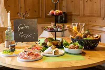 Essen im Hotel oder in der Nähe