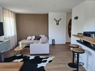 Ein Sitzbereich in der Unterkunft Ferienwohnung Messinger