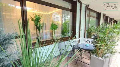 Ein Balkon oder eine Terrasse in der Unterkunft HOMELY STAY Studio P1 - Elegant Self-Check-in Studio-Apartment in Munich -with Kitchen and Washing Machine