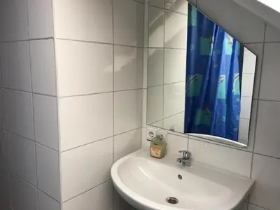 Ein Badezimmer in der Unterkunft Pension Alis Augsburg