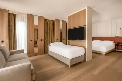 Ein Bett oder Betten in einem Zimmer der Unterkunft Munich Marriott Hotel City West