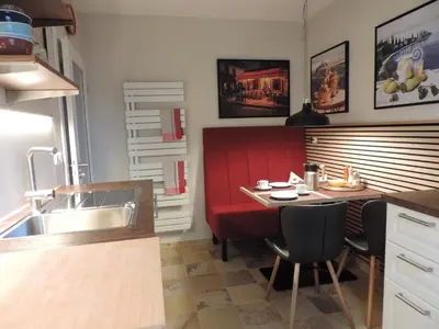 Küche/Küchenzeile in der Unterkunft Ferienwohnung-Geltendorf Nähe Ammersee