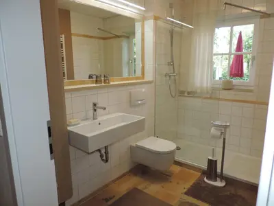 Ein Badezimmer in der Unterkunft Ferienwohnung-Geltendorf Nähe Ammersee