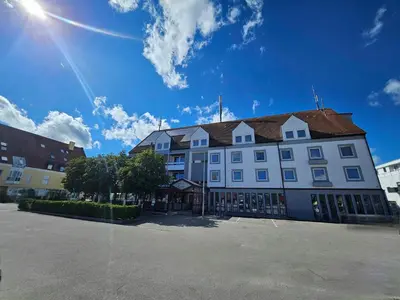 Das Gebäude in dem sich das Hotel befindet