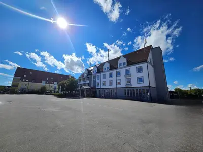 Das Gebäude in dem sich das Hotel befindet