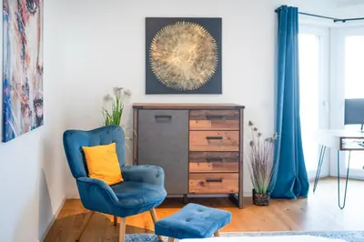 Ein Sitzbereich in der Unterkunft YAYstay - comfy Lofts in Rosenheim