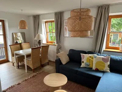 Ein Sitzbereich in der Unterkunft Seeapartment