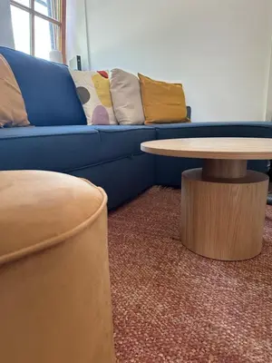 Ein Sitzbereich in der Unterkunft Seeapartment
