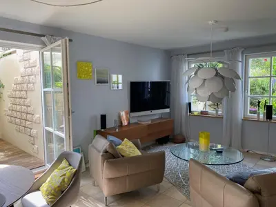 TV/Unterhaltungsangebot in der Unterkunft Ferienwohnung Jardin im Kunsthaus