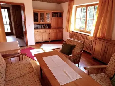 Ein Sitzbereich in der Unterkunft Haus Waldblick