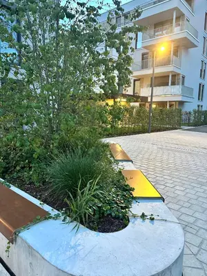 Ein Garten an der Unterkunft Moderne Erdgeschosswohnung