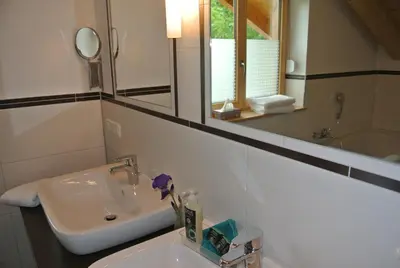 Ein Badezimmer in der Unterkunft Ferienhaus Baumberger