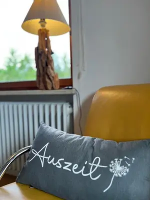 Ein Sitzbereich in der Unterkunft FeWo Staudinger