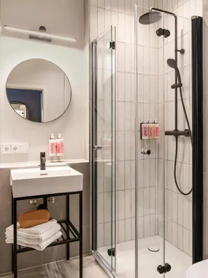 Ein Badezimmer in der Unterkunft Numa Munich St Paul