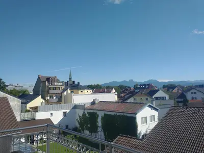 Ein allgemeiner Bergblick oder ein Berglick von der Ferienwohnung aus