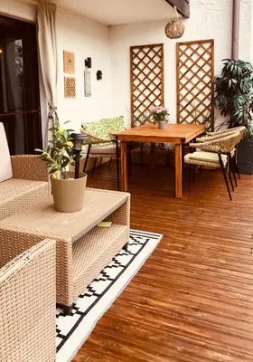 Ein Sitzbereich in der Unterkunft Terrassenwohnung Bibi am Chiemsee