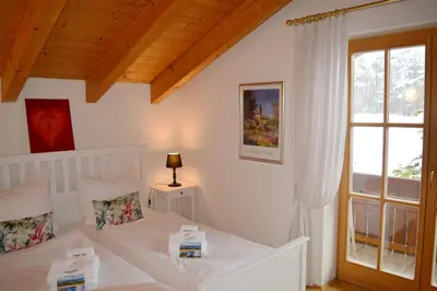 Ein Bett oder Betten in einem Zimmer der Unterkunft Haus Nini