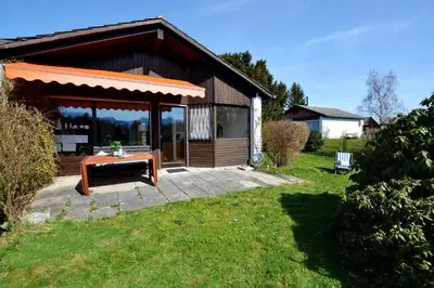 Ein Garten an der Unterkunft Haus Rehblick
