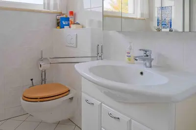 Ein Badezimmer in der Unterkunft GLC Gauting Living Comfortable 100