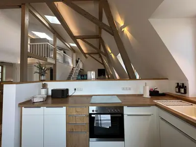 Küche/Küchenzeile in der Unterkunft TRULY - Viel Platz für Business & Familie - Modern, Garage, Fahrstuhl