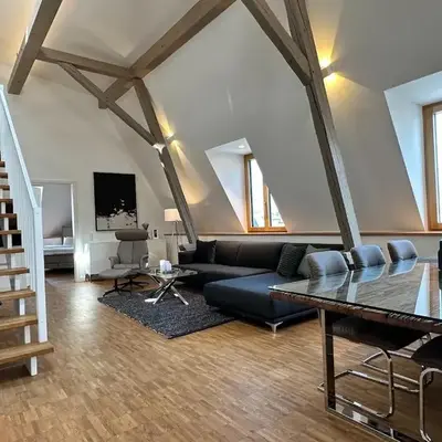 TRULY - Viel Platz für Business & Familie - Modern