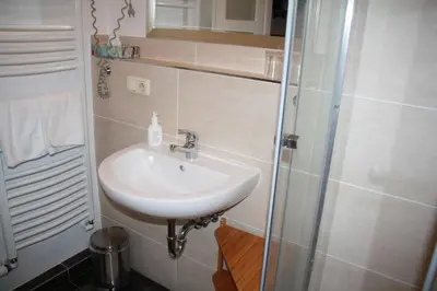 Ein Badezimmer in der Unterkunft Gästehaus Nicole
