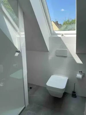 Ein Badezimmer in der Unterkunft Messe- Augsburg- Legoland Günzburg - 6 Personen