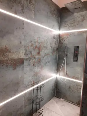 Ein Badezimmer in der Unterkunft Herzbluad Chalet