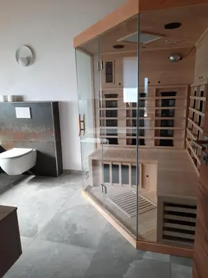 Ein Badezimmer in der Unterkunft Herzbluad Chalet