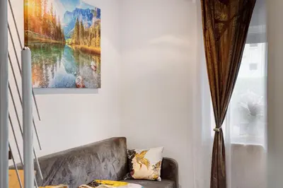 Ein Sitzbereich in der Unterkunft Alpina Haus