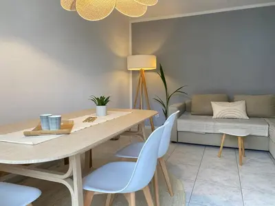 Ein Sitzbereich in der Unterkunft Traumurlaub WestCoast Ammersee 7 Gehminuten zum See