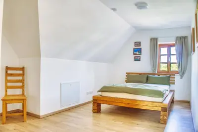 Ein Sitzbereich in der Unterkunft Luxus Apartment! Küche, Balkon, Netflix, Parkplatz - 8 Personen