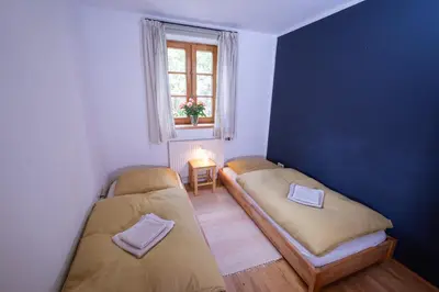 Ein Bett oder Betten in einem Zimmer der Unterkunft DOMIZIL VIA CLAUDIA